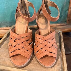 Qupid Wedge From Buckle